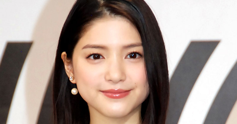 川島海荷、ショーパン美脚ショット公開「ひざ小僧もかわいい！」「髪