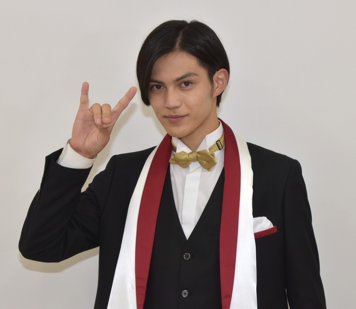 簡秀吉、『仮面ライダーギーツ』主演に意気込み 浮世英寿は「強