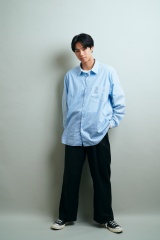 �w�Z�{�؃N���X�x�Ŕo�D�f�r���[�����Đ���΁@�B�e�^���⑏ �iC�jORICON NewS inc. 