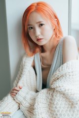 AKB48本田仁美、7年ぶり『ヤンマガ』グラビア秘蔵カット公開