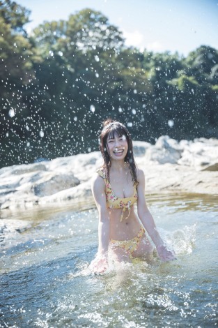 東村芽依&渡邉美穂&潮紗里菜けやき坂46学研TV LIFE直筆サイン入りチェキ 画像・写真 | 日向坂46・東村芽依「BOOK」1位 “やんちゃ”から
