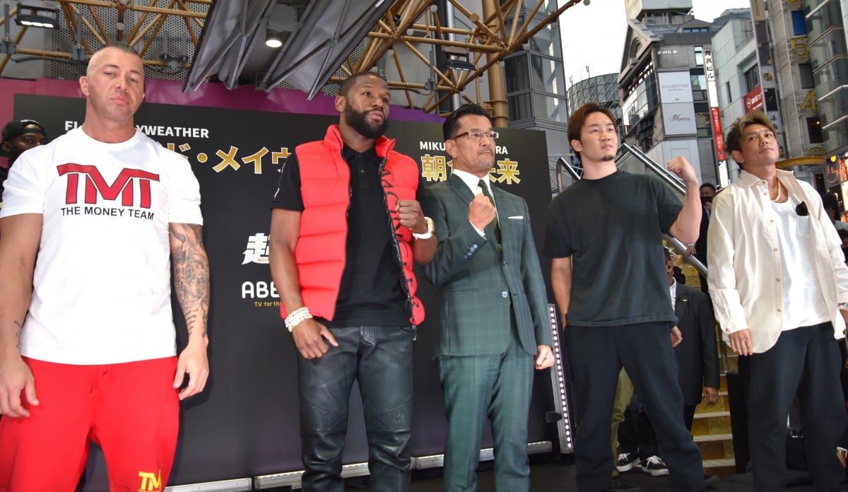 画像・写真 | 【超RIZIN】“レジェンド”具志堅用高「1回脚を蹴ったらどうだよ、ダメ？」メイウェザーVS朝倉未来戦にまさかの提案!? 14枚目 |  オリコンニュース（ORICON NEWS）