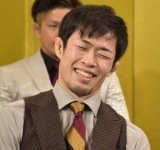 �wRIZIN LANDMARK Vol.4 in NAGOYA�x�̑ΐ�J�[�h���\��ɓo�ꂵ����v�h�~�l�[�^�[���u �iC�jORICON NewS inc. 