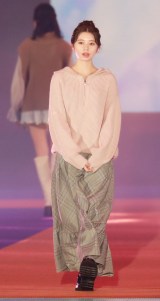 『Rakuten GirlsAward 2022 AUTUMN/WINTER』に登場した桜田ひより (C)ORICON NewS inc. 