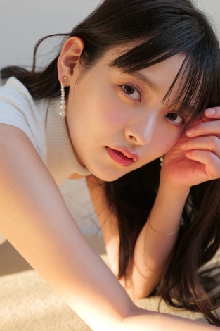 画像・写真 | 上坂すみれ、タイトな黒ニットワンピ姿に反響