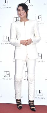 �w���c���b 2023 �t�ăR���N�V�����uTAE ASHIDA SPRING SUMMER COLLECTION 2023�v�x�ɓo�ꂵ�������I�� (C)ORICON NewS inc. 