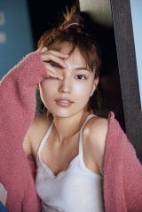 川口春奈、初スタイルブックは「100点！」 主演ドラマ『silent