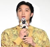 �A�j���f��w�J���̍b���͂��΂獜�x�R�c�R�c�����I��I���䂠�����ɓo�ꂵ���鑺�E�l �iC�jORICON NewS inc. 