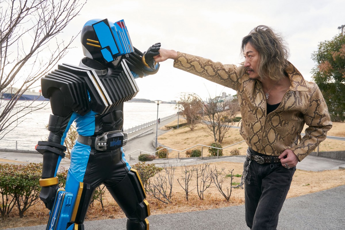 画像・写真 | 『仮面ライダーアウトサイダーズ』第1弾は『龍騎』王蛇編 まさかのサバイブのアドベントカード 7枚目 | ORICON NEWS