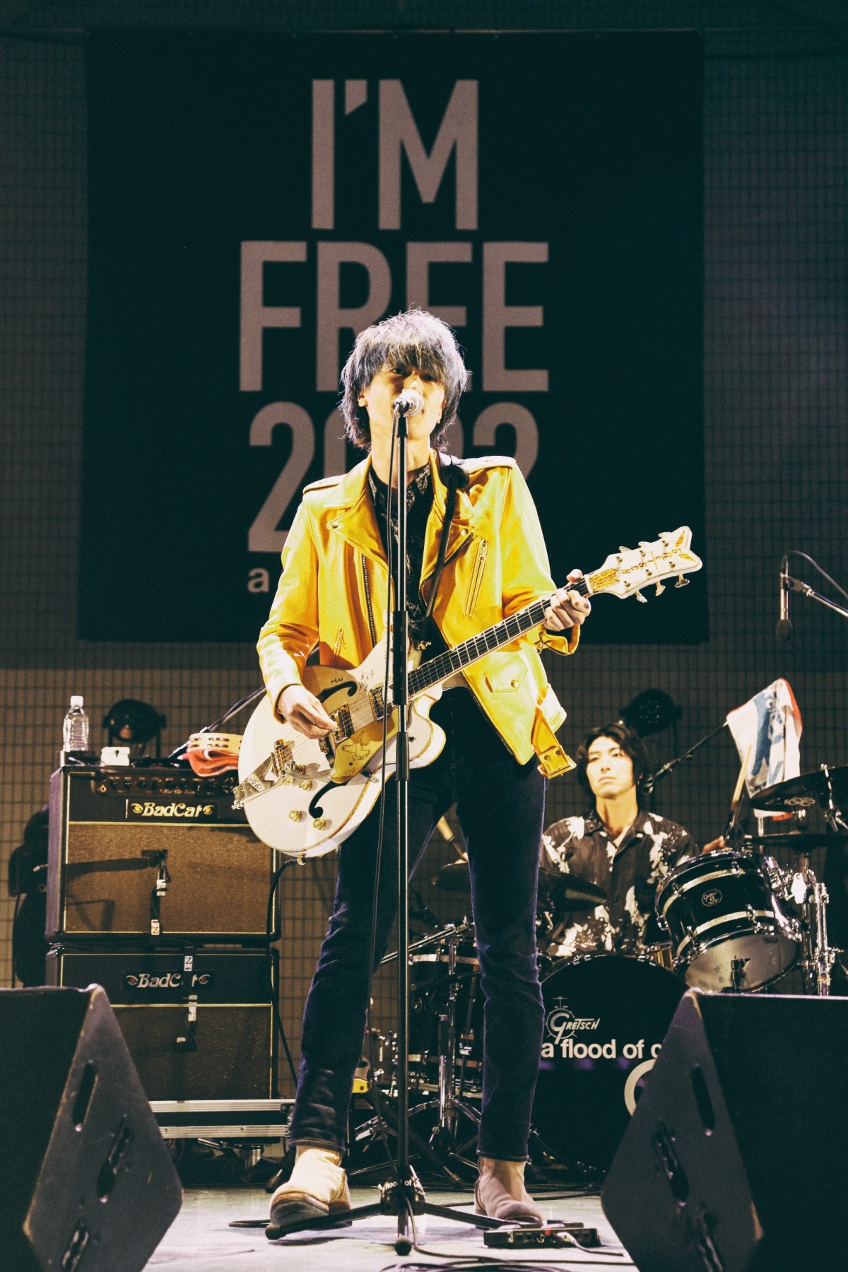 ミュージック a flood of circle / I'M FREE 2022 a flood of circle / I'M FREE【Music Video】 - YouTube