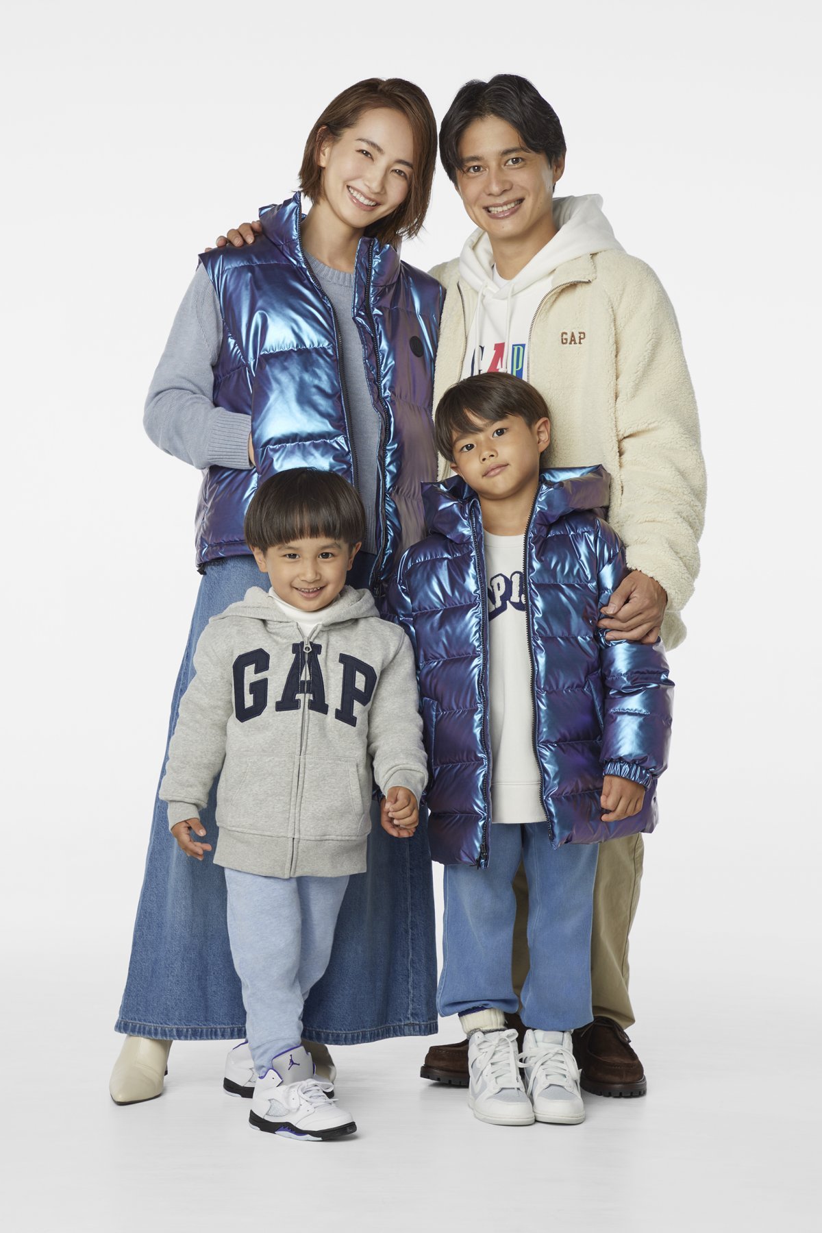 画像・写真 | 辻元舞、夫＆長男＆次男と登場 『Gap』の「HOLIDAY 22