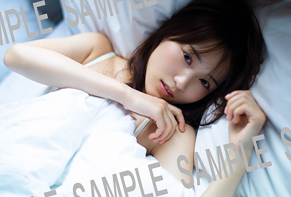 画像・写真 | 櫻坂46菅井友香、卒業写真集で“歴代衣装”身に