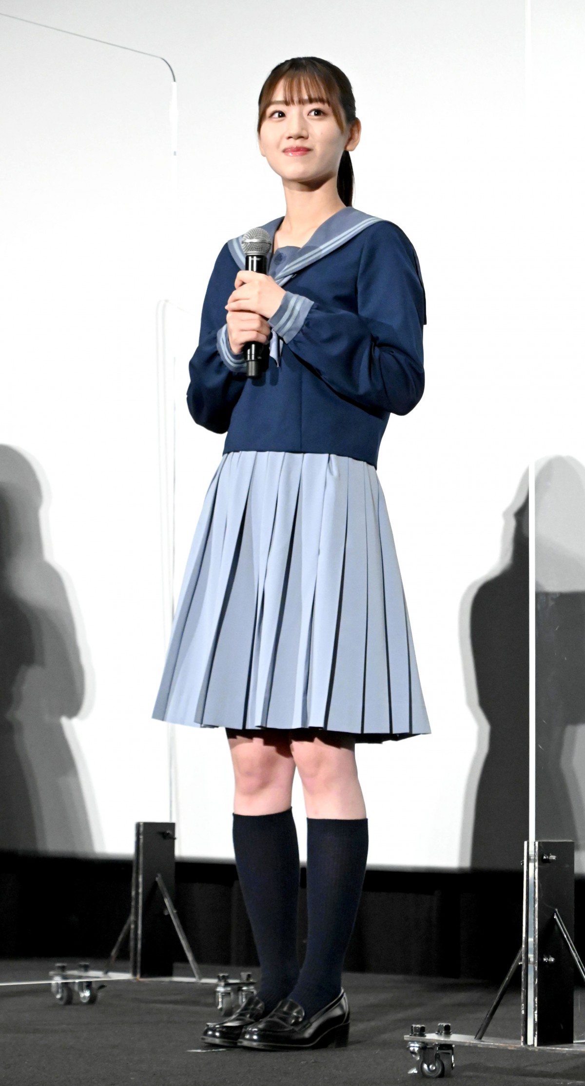 元日向坂46 佐々木美玲　オープニング衣装 Amazon.co.jp: 日向坂46 佐々木美玲 2019 Spring 01-04 日本