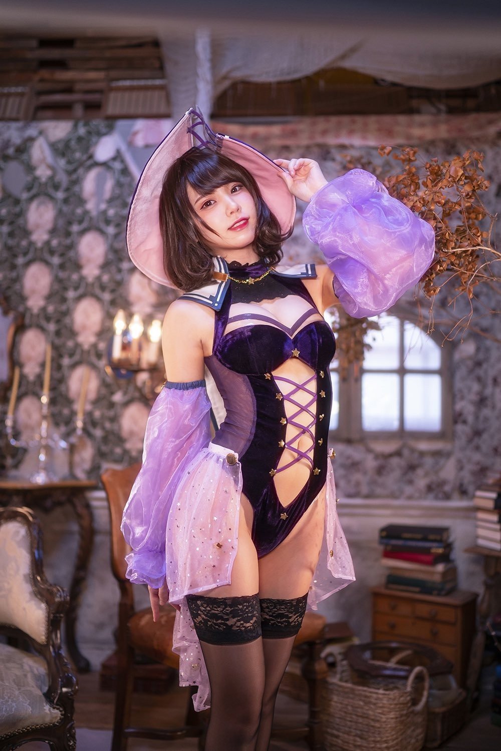 画像・写真 | えなこ、ハロウィン5変化「くびれがエロいんじゃあ!!」「魔力と魅力ハンパない」 2枚目 | ORICON NEWS