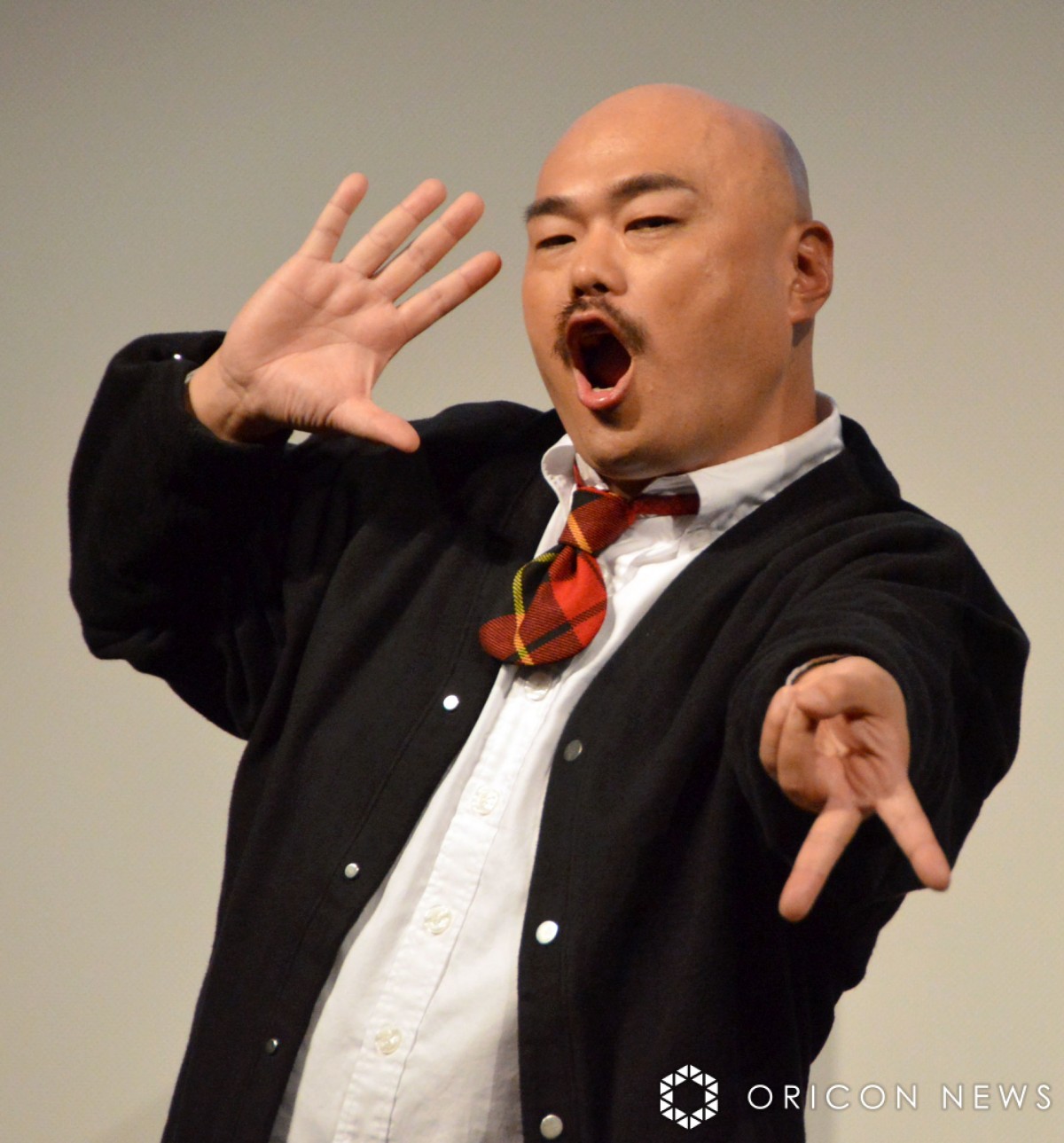 クロちゃん、ゆうちゃみとカップル成立に狂喜乱舞「みちょぱの