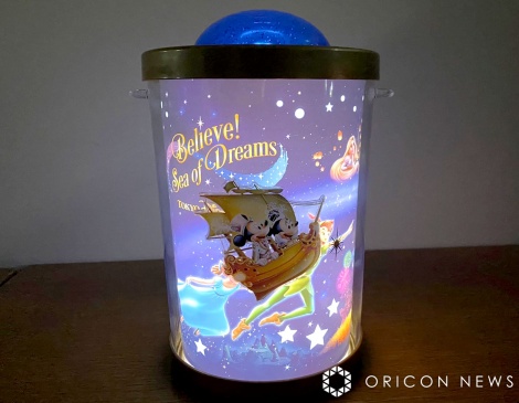 �w�r���[���I�`�V�[�E�I�u�E�h���[���X�`�x�̐��E�ς��f�U�C�����ꂽ�g����h�|�b�v�R�[���P�[�X �iC�joricon ME inc.