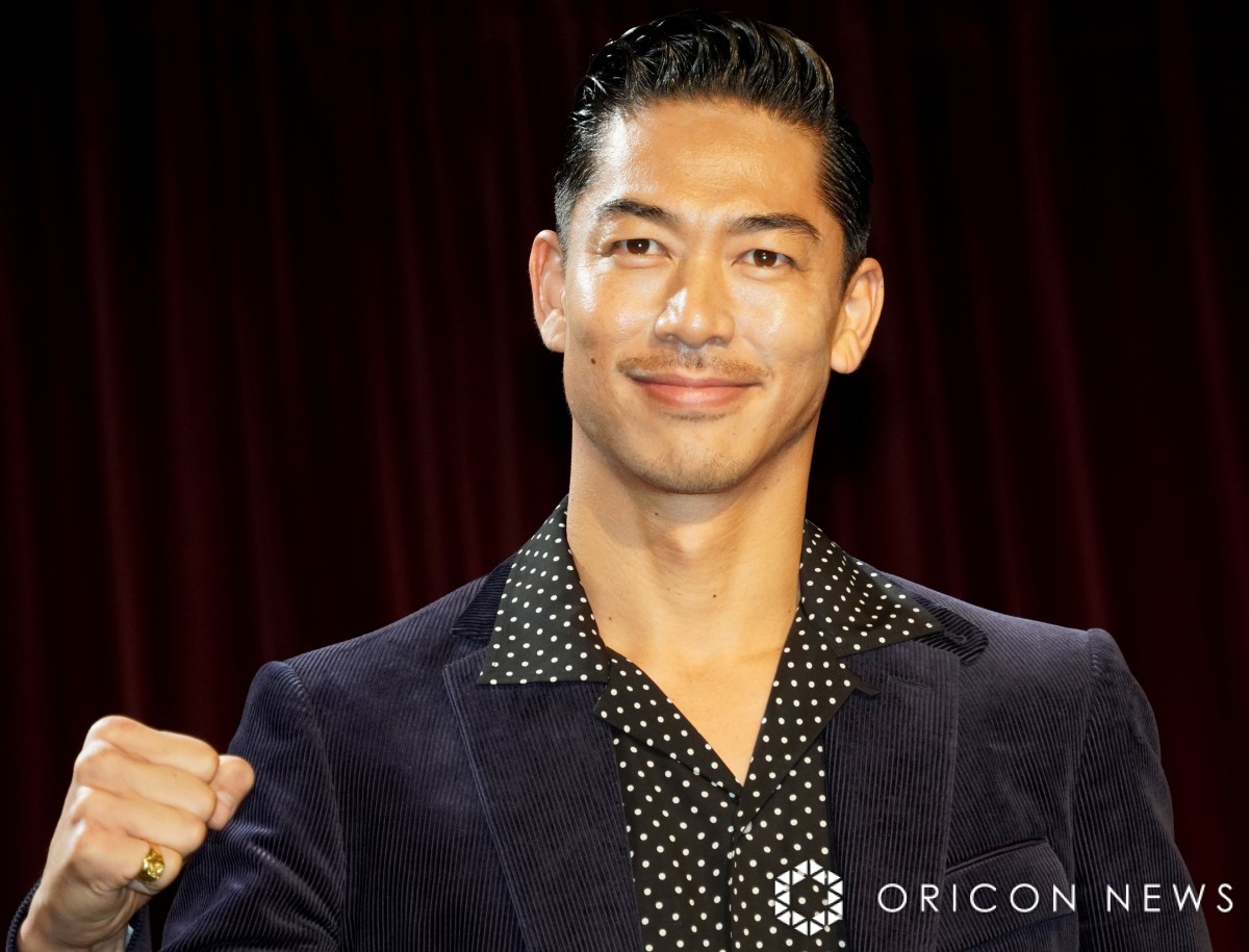ミュージシャン EXILENESMITH EXILE NESMITH、結婚後初公の場 決意新たに「いいかたちでお互い