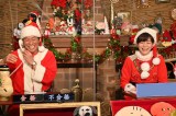 12月25日放送の『明石家サンタ史上最大のクリスマスプレゼントショー2022』に出演する（左から）明石家さんま、八木亜希子（C）フジテレビ 