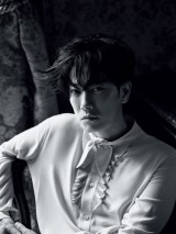 �������A���E�I�t�H�g�O���t�@�[�ƃR���{ �wBRUTUS�x�\���ŃA�[�e�B�X�e�B�b�N�ȕ\��yORICON�Ɛ�J�b�g�z 