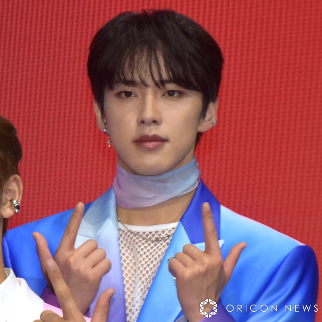 画像・写真 | JO1鶴房汐恩、撮影中に朝食に誘われる「街の方の温かさを