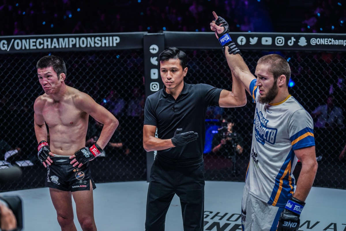 Shinya Aoki でんすけファイトパンツ × ONEHUNDRED ATHLETIC