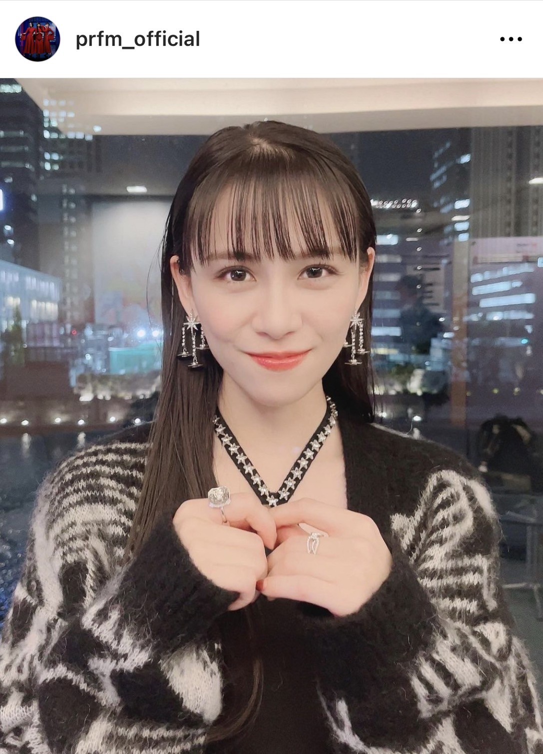 あ～ちゃん「露出狂ミニドレス」攻めたコーデで“超ミニ”美脚「また痩せ