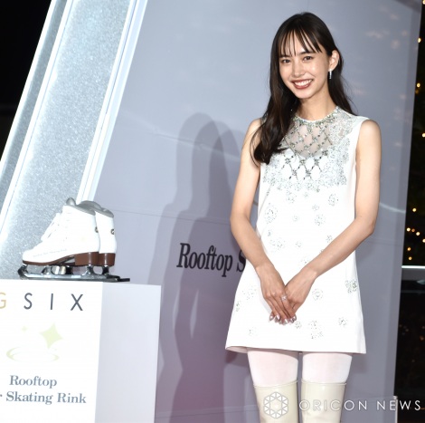 『「Rooftop Star Skating Rink」スタータワー』の点灯式に出席した井桁弘恵 (C)ORICON NewS inc.