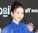 �w2022 MAMA AWARDS�x���b�h�J�[�y�b�g�ɏo�Ȃ���NiziU�EAYAKA�iC�jORICON NewS inc. 