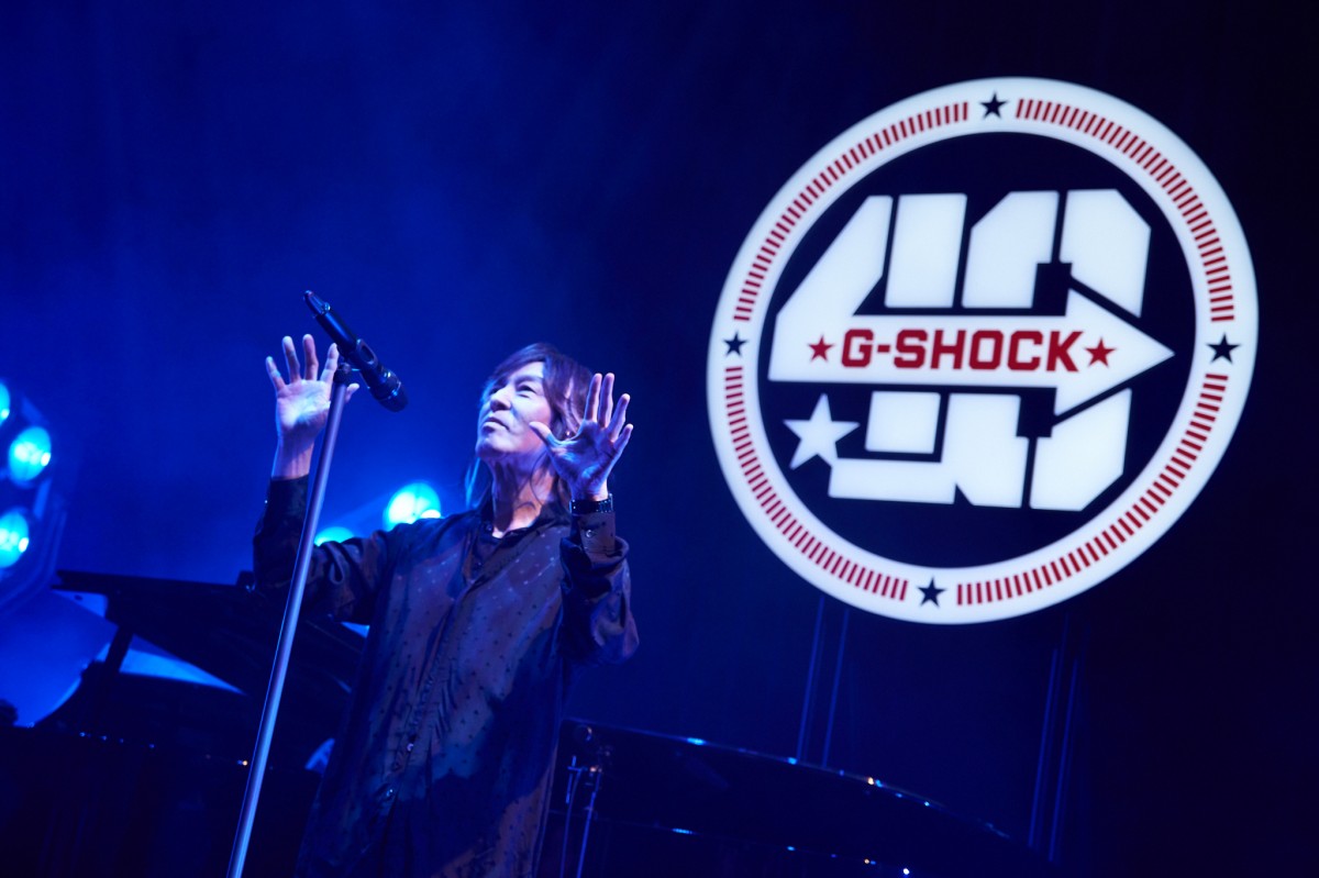 結成40周年のTM NETWORK、強烈なサウンドで“同い年”の「G-SHOCK 結成40周年のTM NETWORK、強烈なサウンドで“同い年”の「G-SHOCK