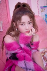 画像・写真 | LE SSERAFIM、好きなことに没頭する「PINK MUSK