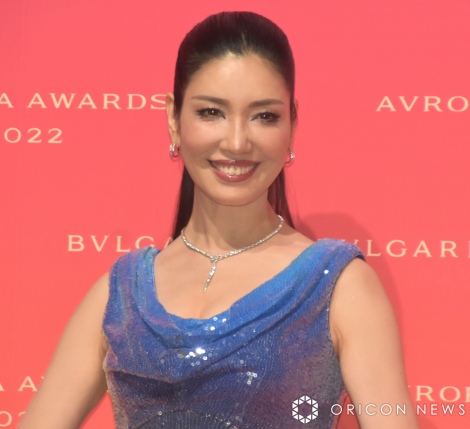 �wBvlgari Avrora Awards 2022�x�t�H�g�R�[���ɓo�ꂵ���A���~�J�iC�jORICON NewS inc. 