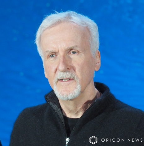 �ŐV��w�A�o�^�[�F�E�F�C�E�I�u�E�E�H�[�^�[�x�L�҉�ɏo�Ȃ����W�F�[���Y�E�L���������ē� �iC�jORICON NewS inc. 