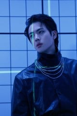 BTS�̍ŔN�������o�[JIN�@ 