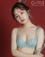 �wGIRLS by PEACH JOHN�x�̃~���[�Y�E�Ȃ��Ȃ� 