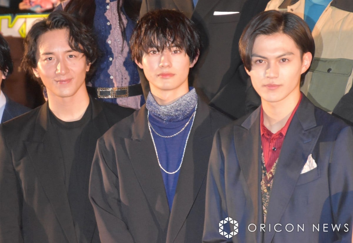 画像・写真 | 『ギーツ×リバイス』大貫勇輔、仮面ライダー変身に感慨「何物にも代えられない」 池田鉄洋はボヤき 9枚目 | ORICON NEWS