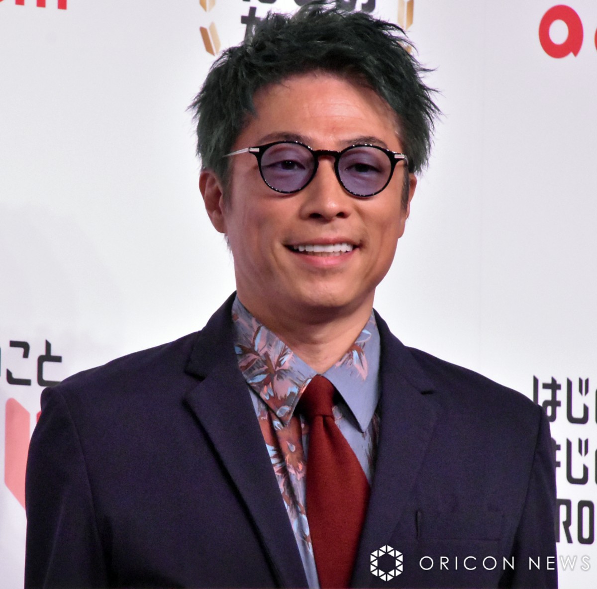 田村淳、亡き母の教え「三日坊主上等」に感謝 今年も新たな挑戦に取り組む | ORICON NEWS