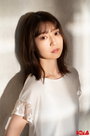 画像・写真 | 乃木坂46田村真佑、2023年最初の『BOMB』表紙に