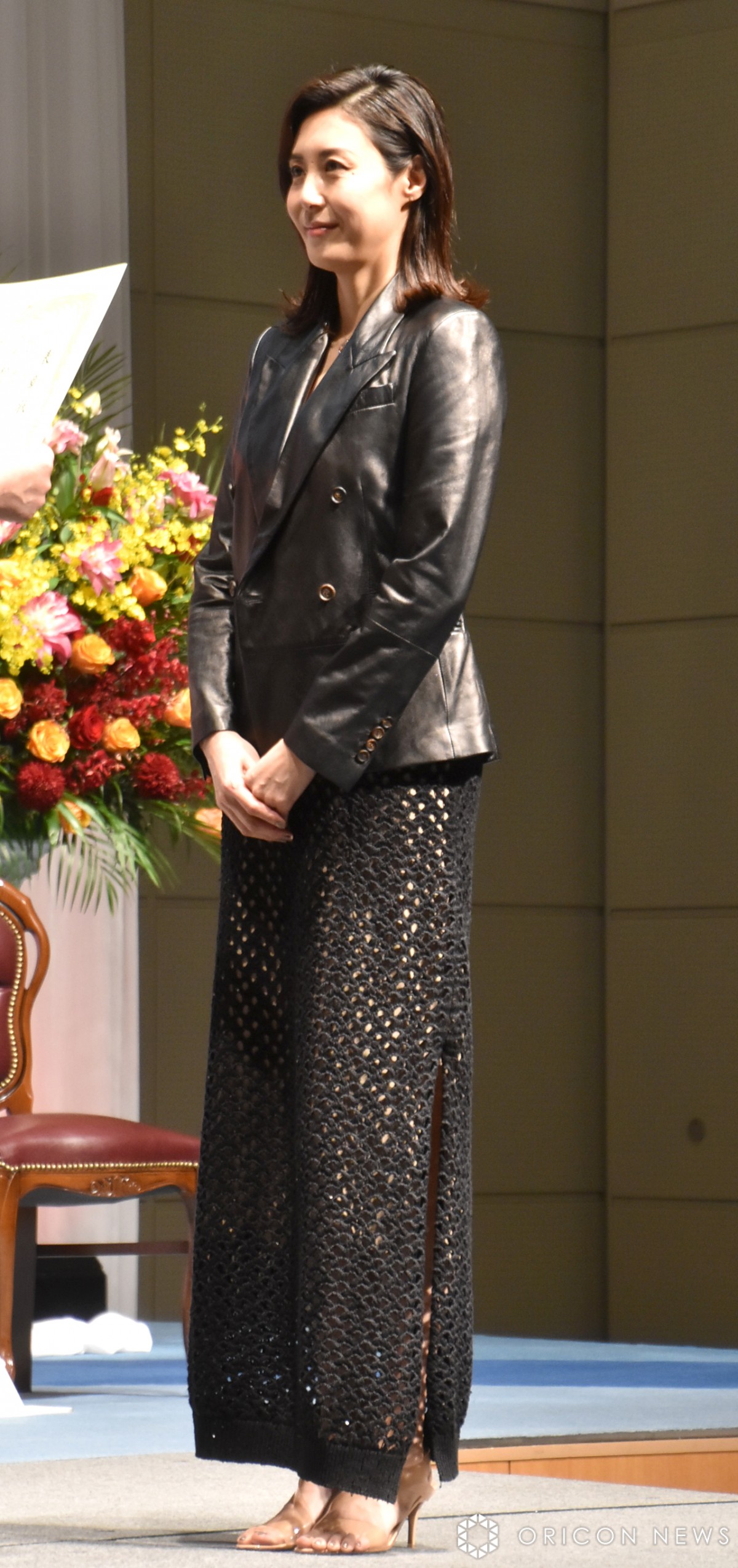 画像・写真 | 松嶋菜々子、レザージャケットでクールに魅了 ジュエリー