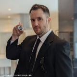 SNS�ŕϐg�V�[�����b��́w���ʃ��C�_�[�M�[�c�x�O���l�A�N�V�����o�D�����A���{�����̕ǂƊ��̕ω� 