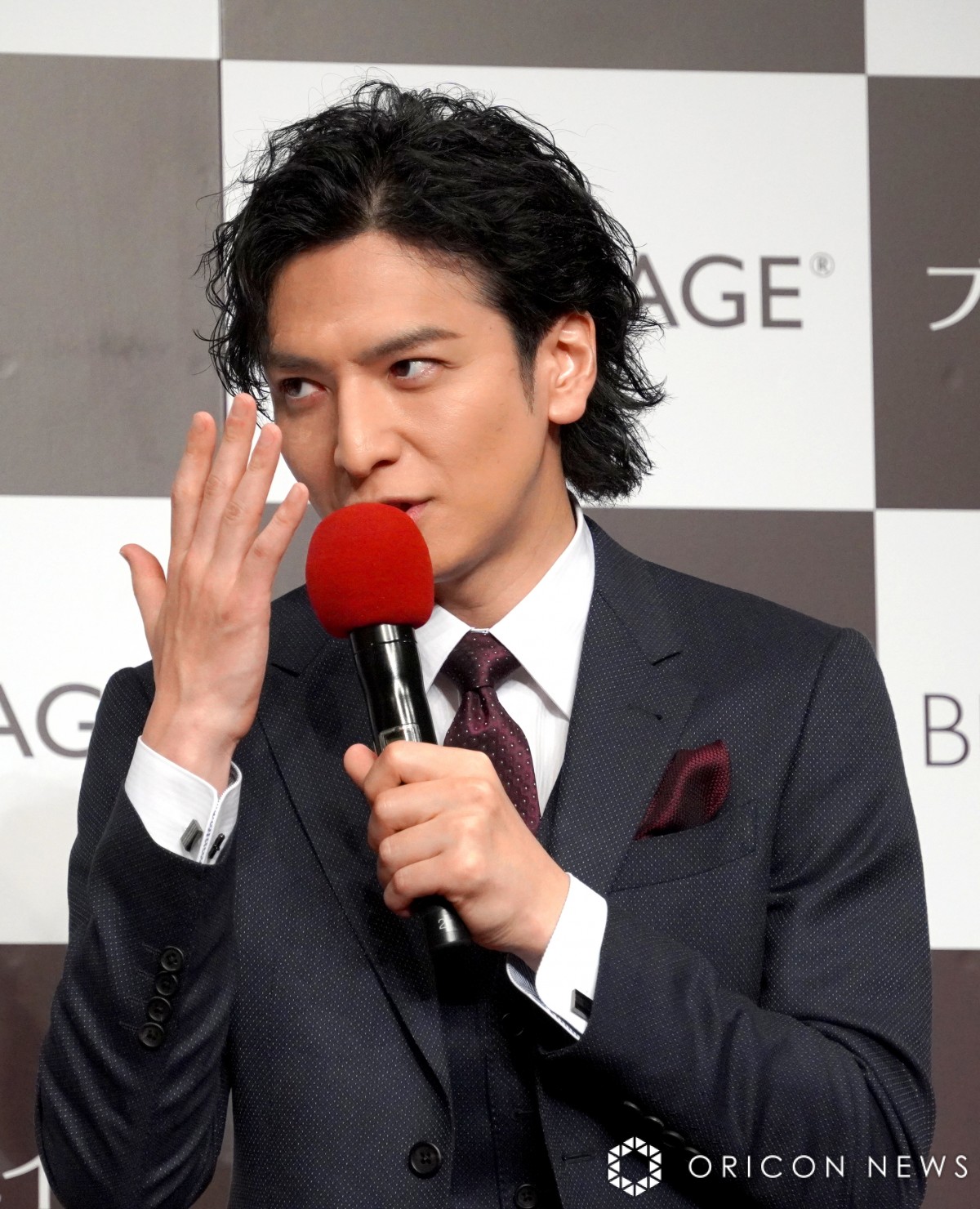g[hČcl^=uwNɃAv[`BxvCgGCWVCM\v (C)ORICON NewS inc. 