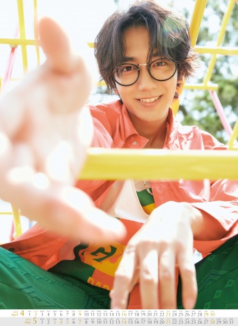 駒木根葵汰　ピンク髪　チェキ 画像・写真 | 駒木根葵汰、人生初のピンク髪 急きょカレンダー追撮