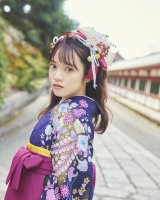 日向坂46宮田愛萌、大学の卒業式で着た思い出の振り袖ショット披露 特典ポストカード第2弾 | ORICON NEWS