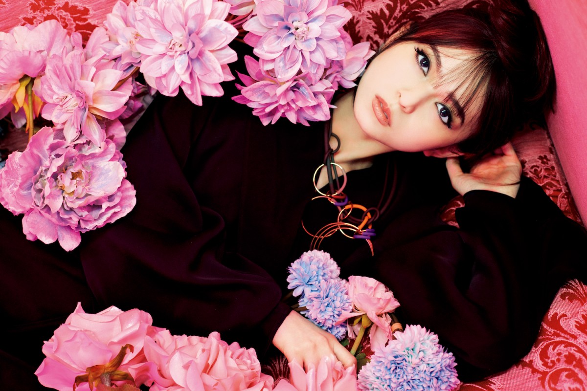 齋藤飛鳥、蜷川実花とのタッグで伝説のファッションモデルに 1960年代