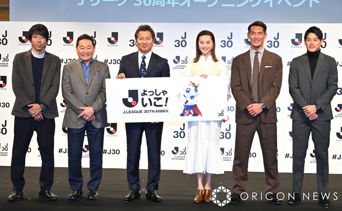 wJ[O30NI[vjOCxgxɓoꂵ()A؈YAXFaAό肳Aq́AcĐl (C)ORICON NewS inc. 