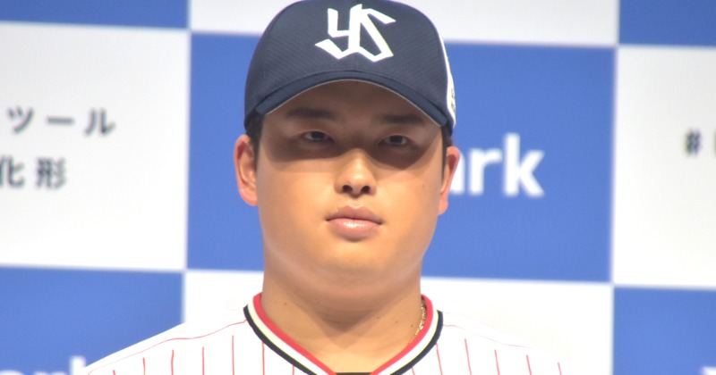 村上宗隆、演技でも成長を約束 初CMで緊張も「まだ進化し続けないと