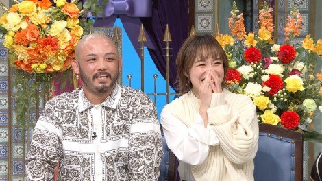 31日放送の『踊る!さんま御殿!!』に出演する(左から)倉本一真、登坂絵莉(C)日本テレビ 