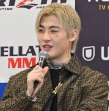 ���{�@�A�l�CYouTuber�Ɛ��u�i�����r�߂����ł���v�u�{�C�ł�����灛�ʂ���ˁv 