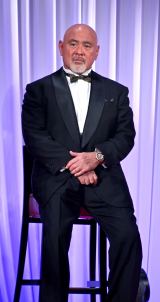 �����h�i�A���ގ����O�ɑ�ڕ��g������h�̕��������u�s���`�v 