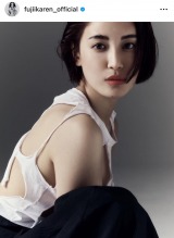 画像・写真 | 藤井夏恋、攻めた“穴あき”トップスで大胆肌見せ