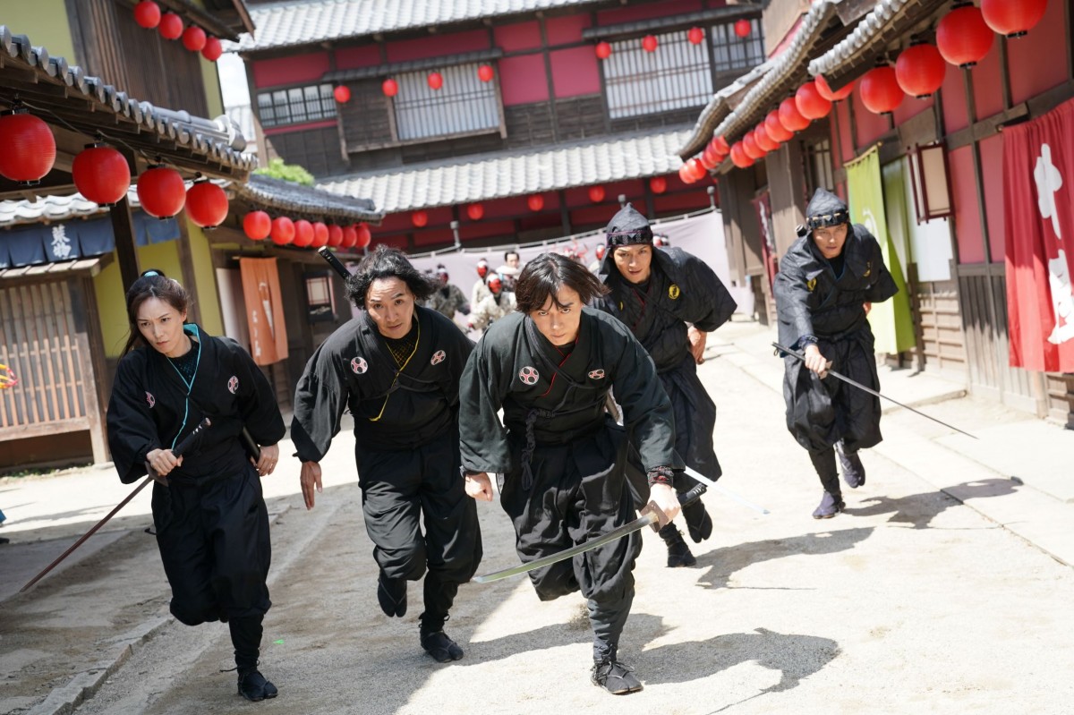 忍風戦隊ハリケンジャー 公式ジャケット コスプレ 衣装 制服